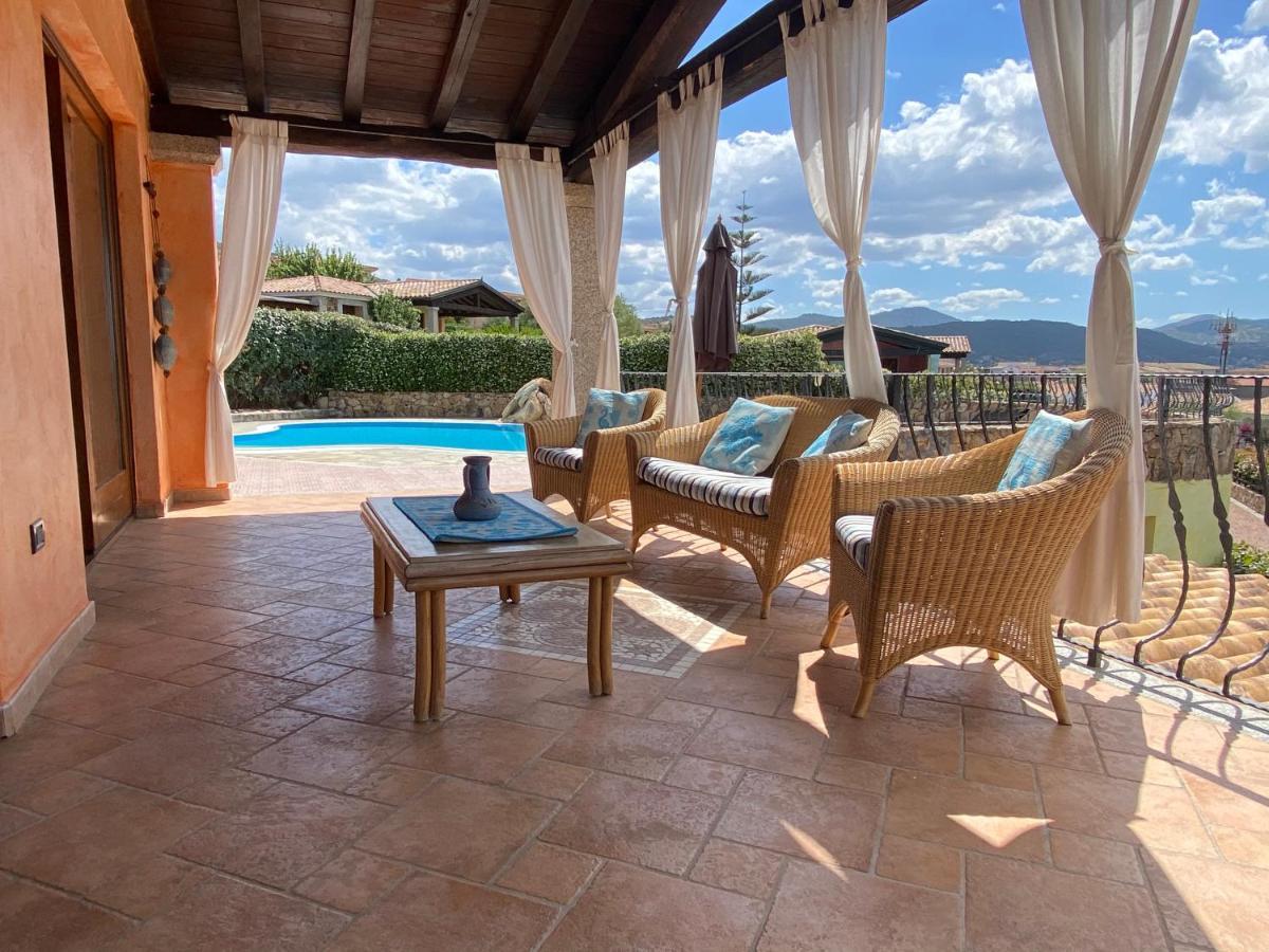Villa Peonia Budoni Buitenkant foto