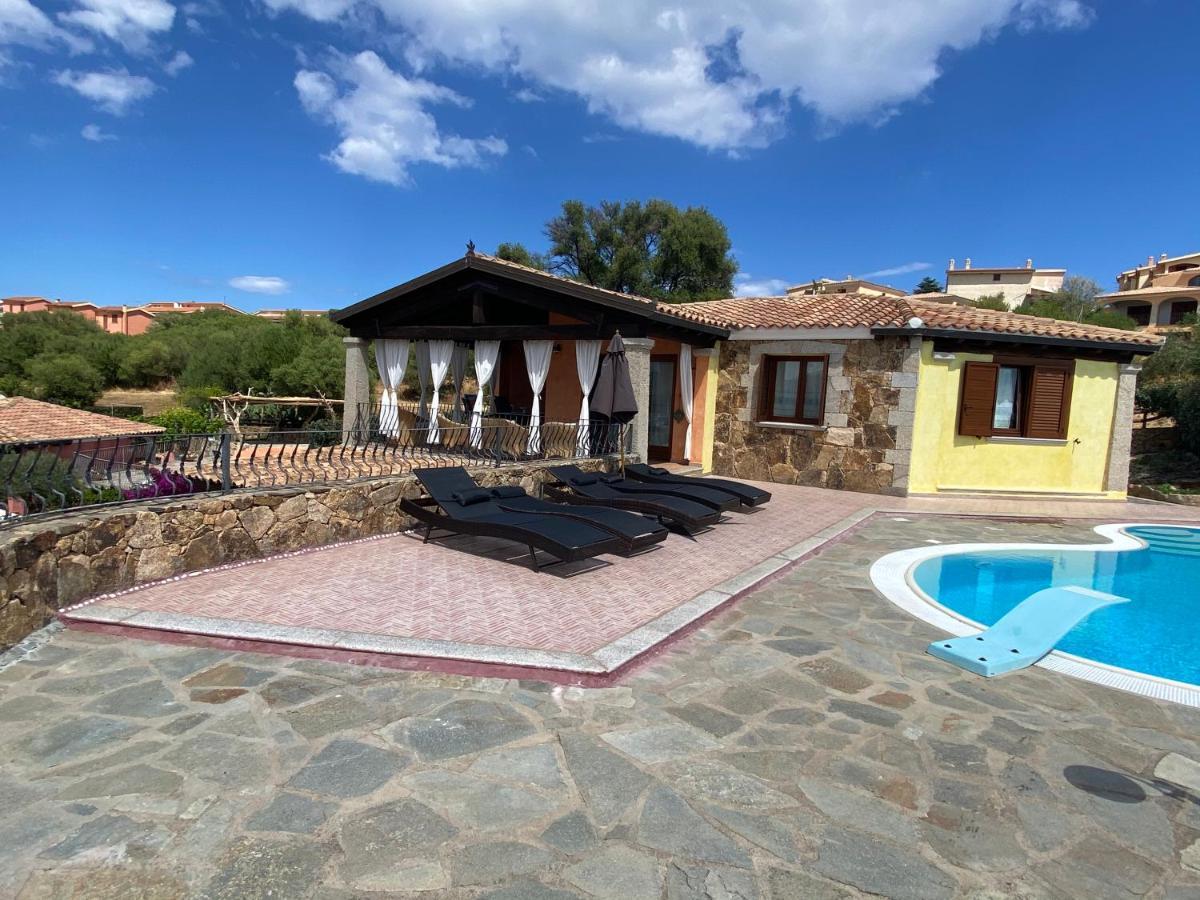 Villa Peonia Budoni Buitenkant foto